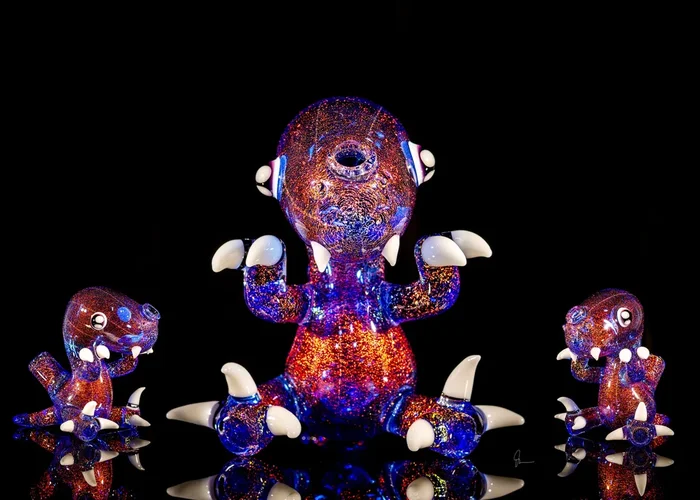 Amorphous Baby Dino-Blue w/red