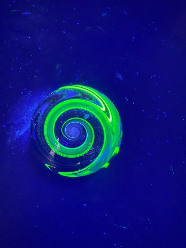 Brando Glass Marble – UV Green Fully Line Worked Twist 1.8″