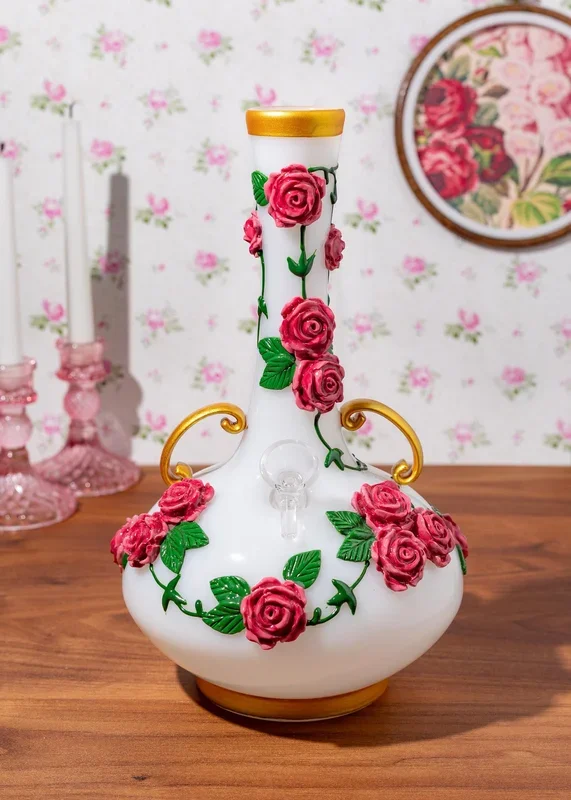 GRANDMA’S BONG