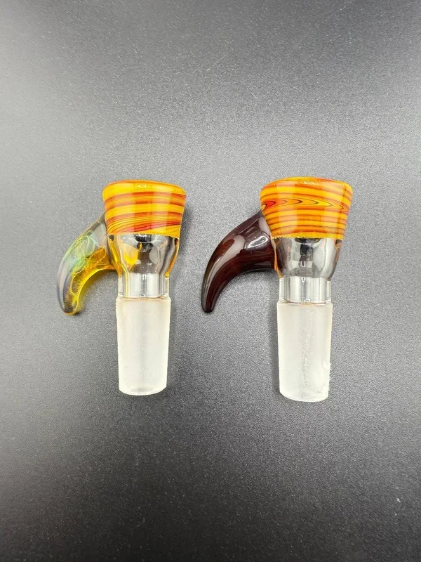 Highgrade Glass 14mm Bowl – Fire Wig Wag 3 Hole