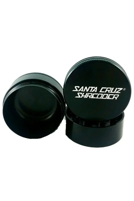 Santa Cruz Shredder – 3 Piece Large Grinder